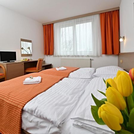 Lh Parkhotel Hluboka Nad Vltavou Congress & Wellness Luaran gambar