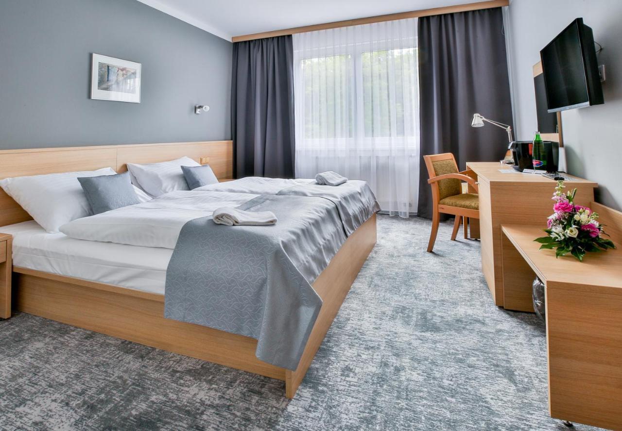 Lh Parkhotel Hluboka Nad Vltavou Congress & Wellness Luaran gambar